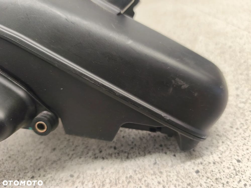 Airbox, obudowa filtra powietrza Peugeot Jet Force 50 - 9