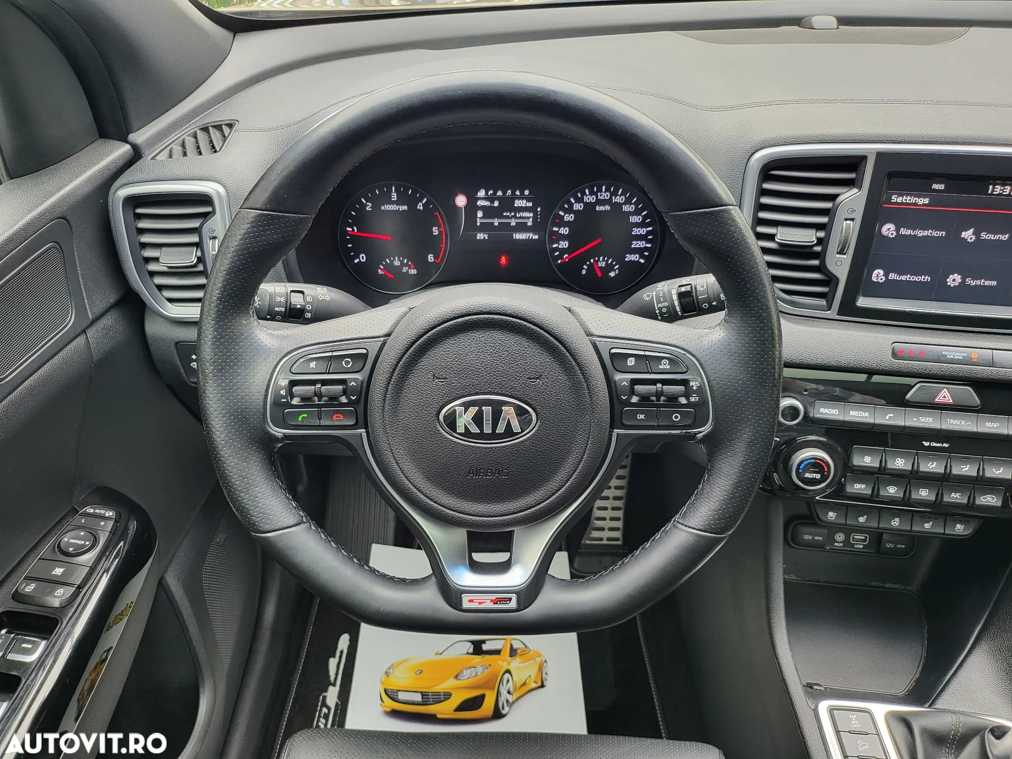 Kia Sportage 2,0 CRDI AWD GT Line - 10