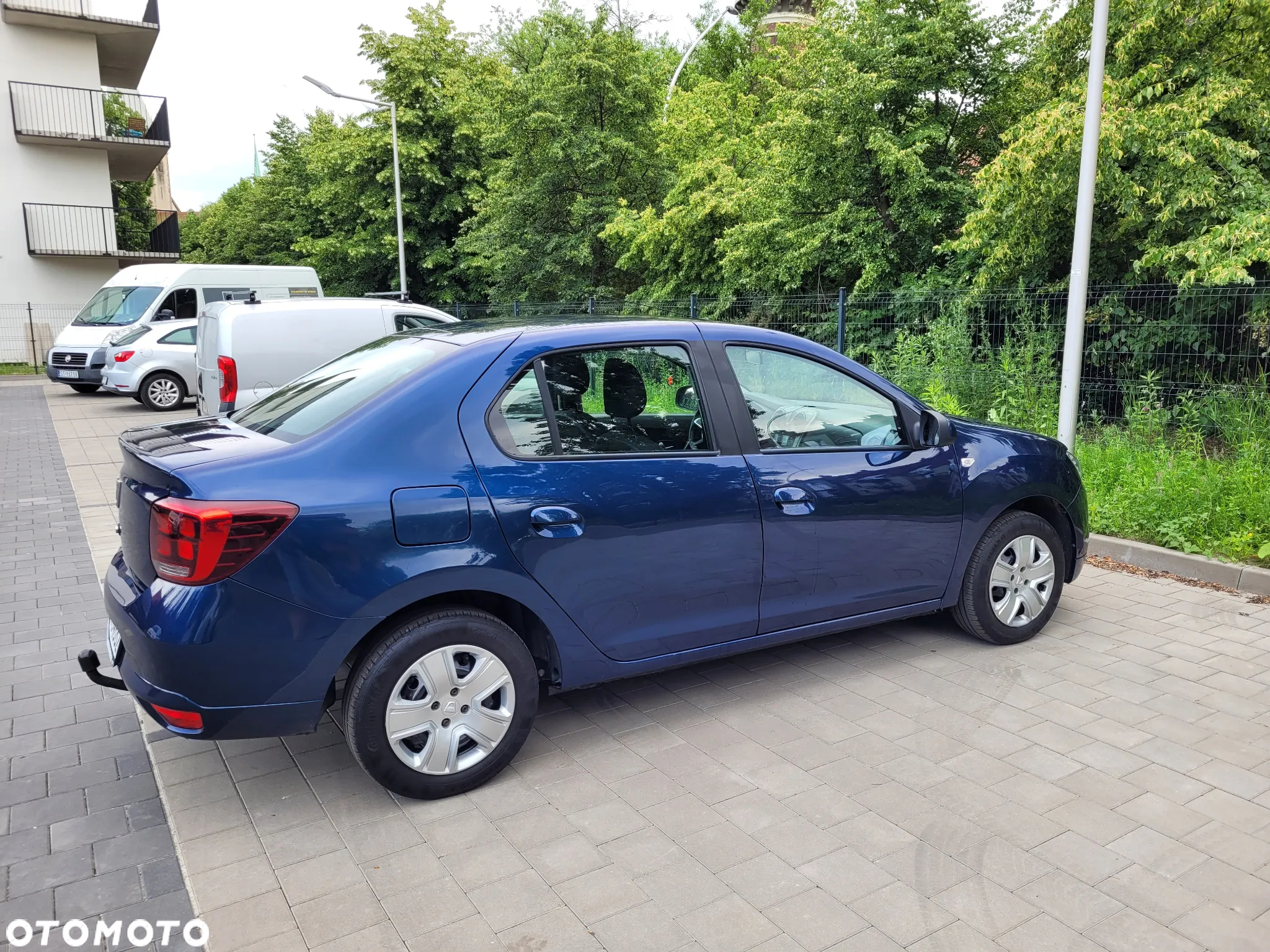 Dacia Logan 1.0 SCe Laureate - 11