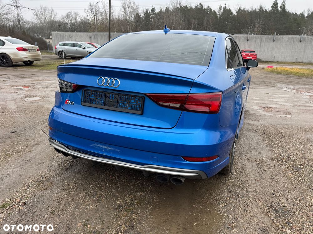 Audi S3 S tronic - 4