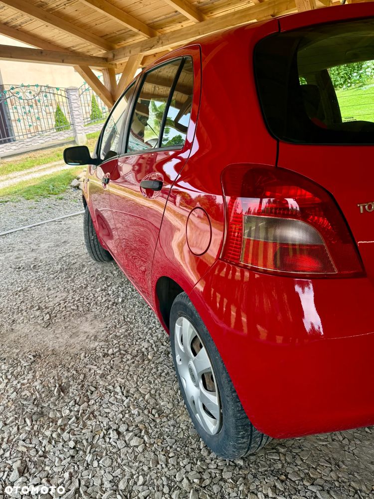 Toyota Yaris 1.0 Luna A/C - 4