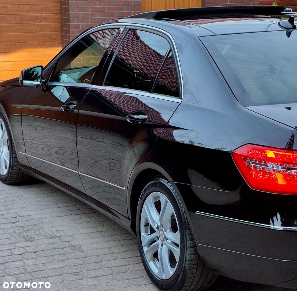 Mercedes-Benz Klasa E - 17