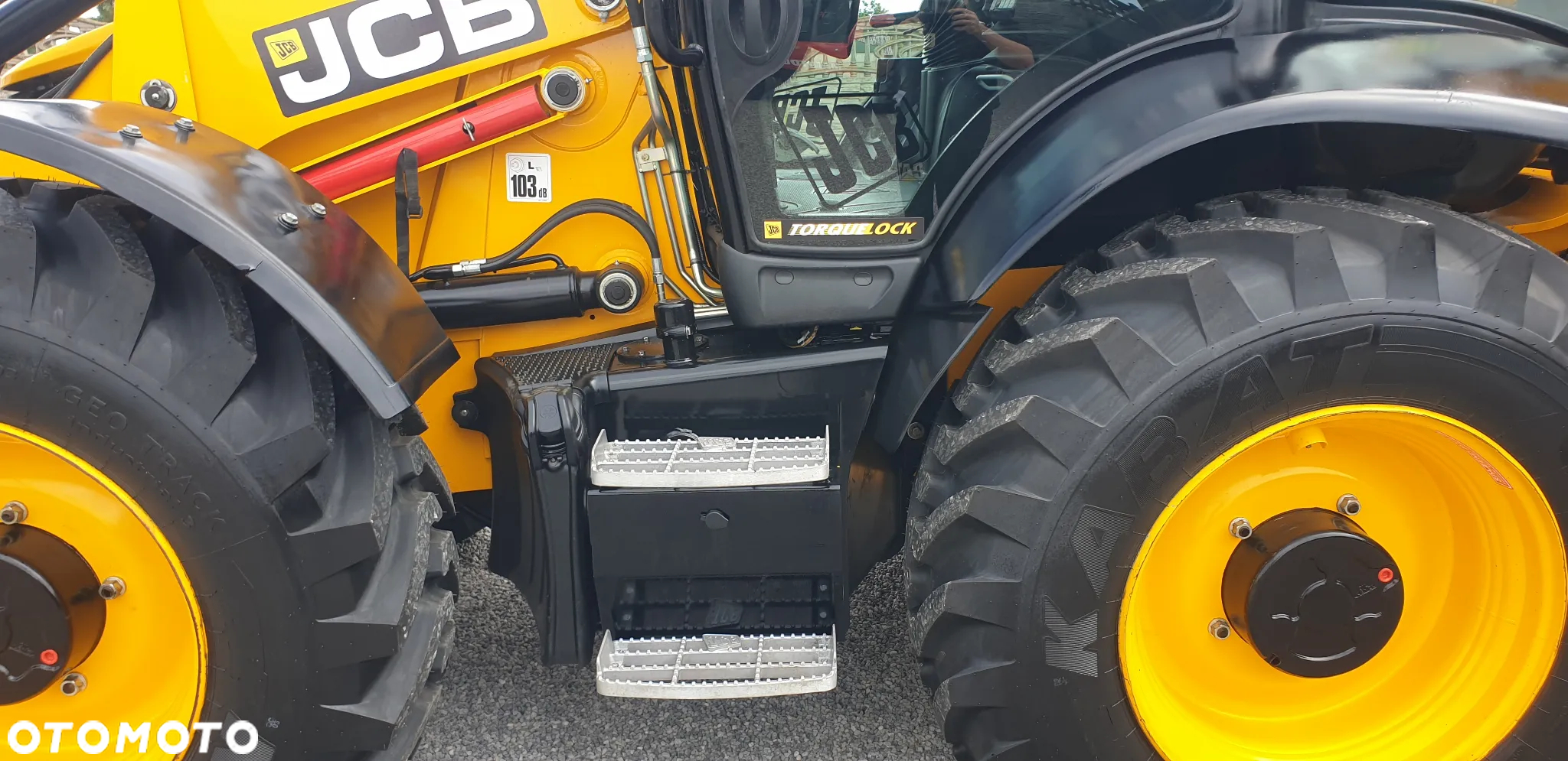 JCB 4CX rok 2018 full opcja sprowadzona 3850mtg. SUPER STAN! - 14