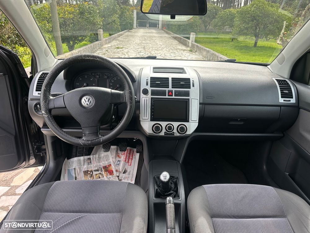 VW Polo 1.4 TDi Confortline - 16