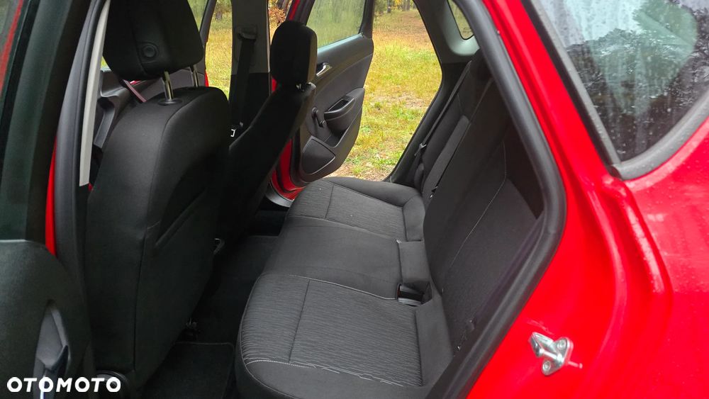 Opel Astra 1.6 Exklusiv - 26