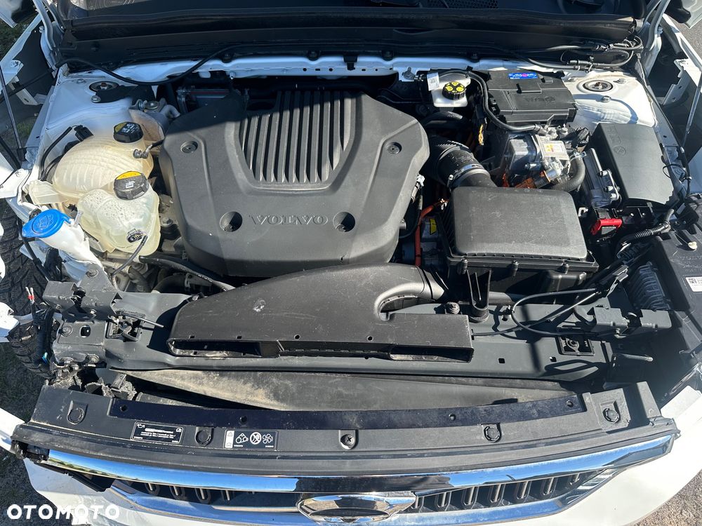 Volvo XC 40 T4 Recharge DKG RDesign Expression - 29