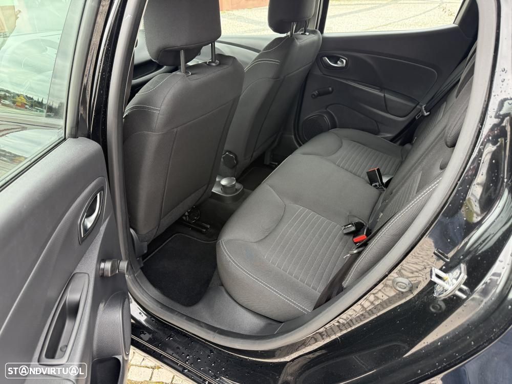 Renault Clio 0.9 TCe Limited - 19