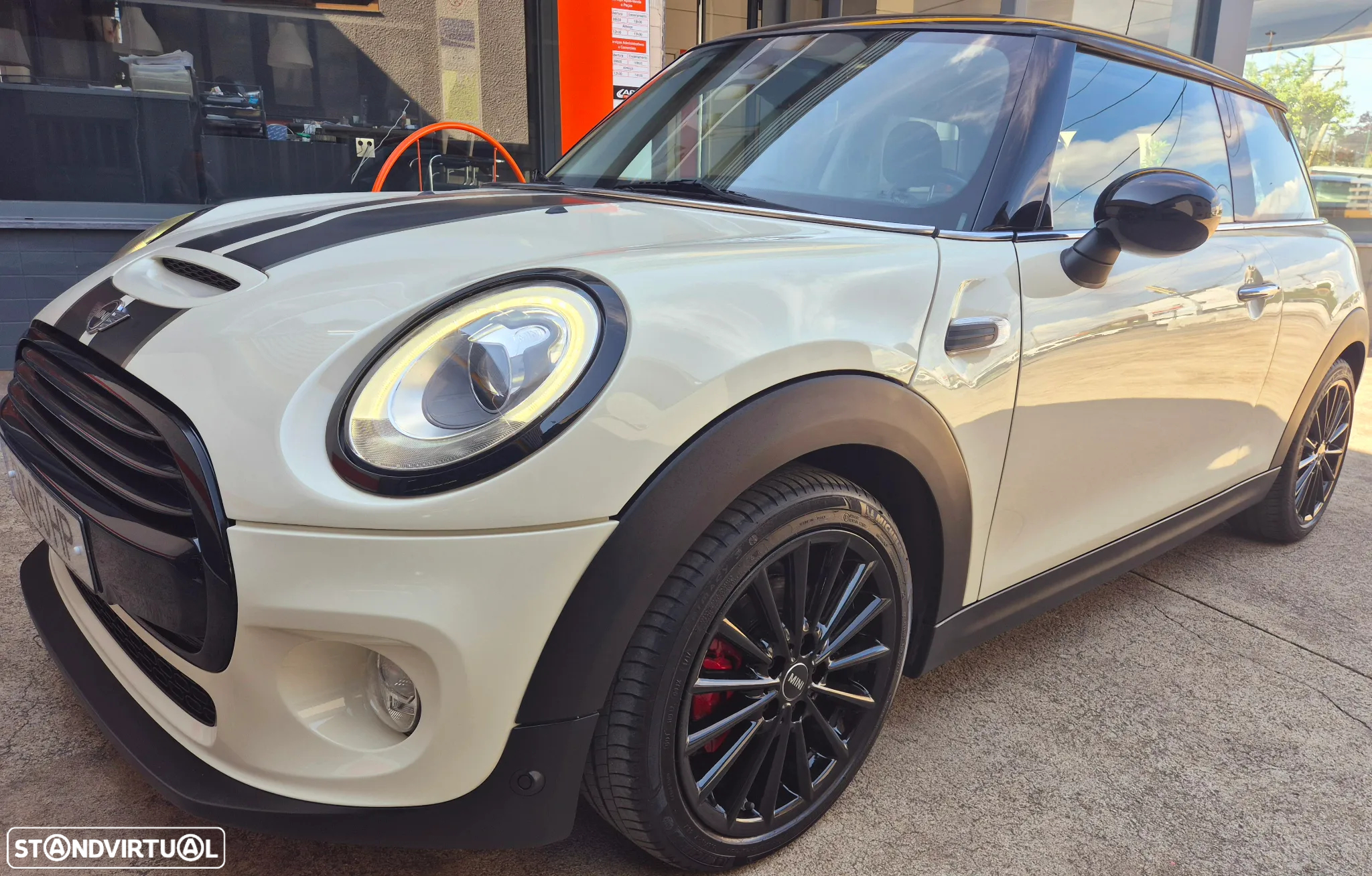 MINI 3 Portas Cooper Auto - 18