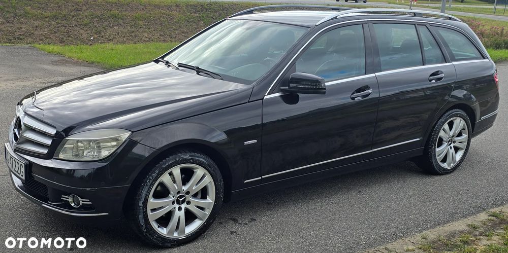 Mercedes-Benz Klasa C 180 CGI BlueEFFICIENCY Avantgarde - 11