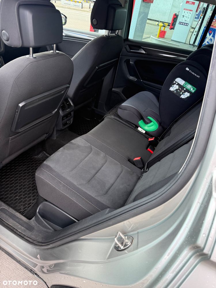Volkswagen Tiguan - 14