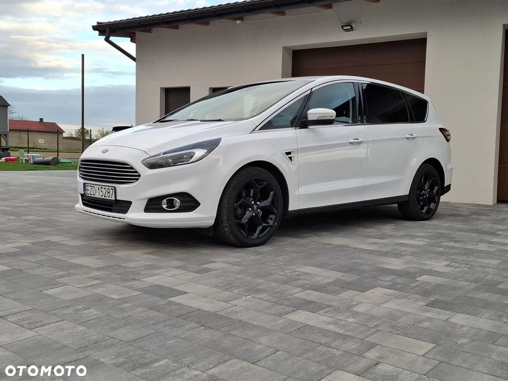 Ford S-Max 2.0 TDCi Titanium PowerShift - 2