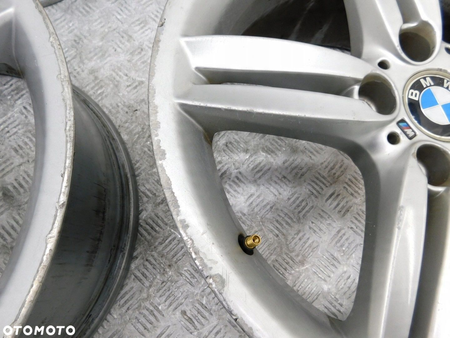 FELGI ALUMINIOWE 5x120 7,5J 8,5J 18 M-PAKIET BMW M1 E81 E82 E87 E88 M3 E90 - 16