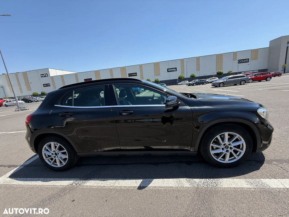 Mercedes-Benz GLA - 5