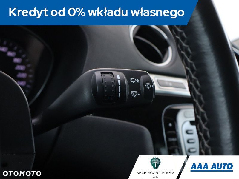 Ford S-Max - 25