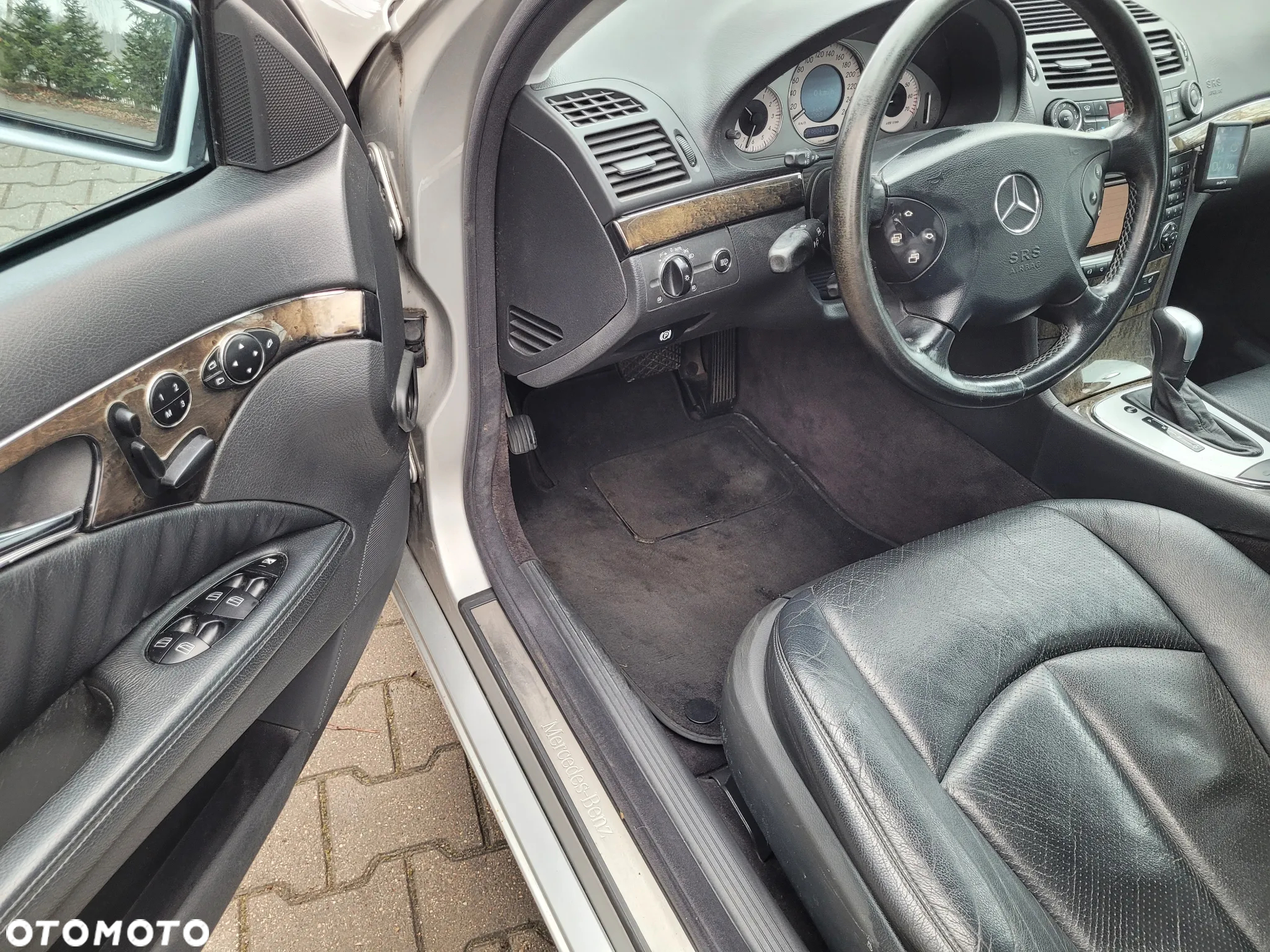 Mercedes-Benz Klasa E - 13