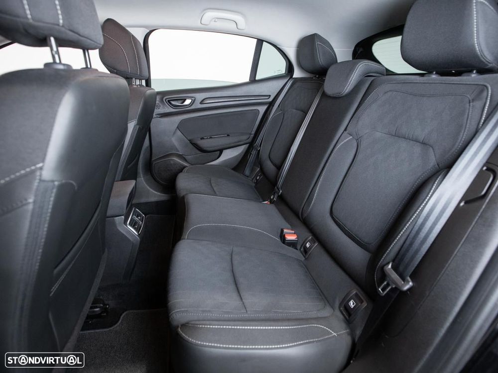 Renault Mégane 1.5 Blue dCi Limited - 10