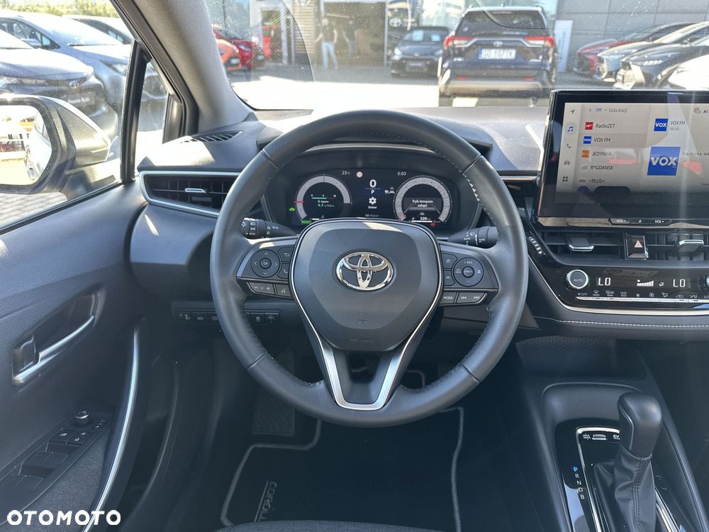 Toyota Corolla 1.8 Hybrid Comfort - 17