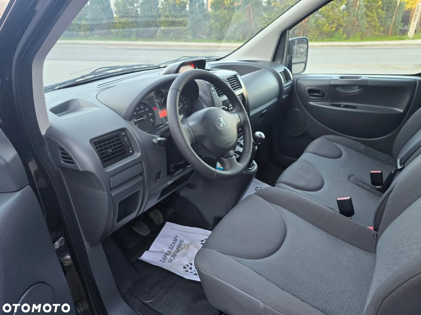 Peugeot Expert - 32