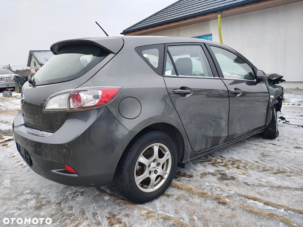 Mazda 3 - 4