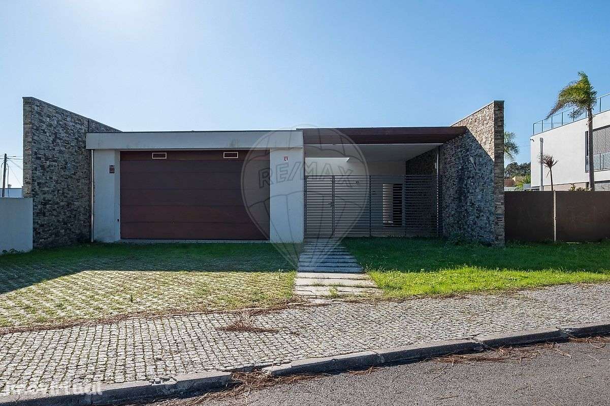 Moradia T3 para venda - Grande imagem: 3/48