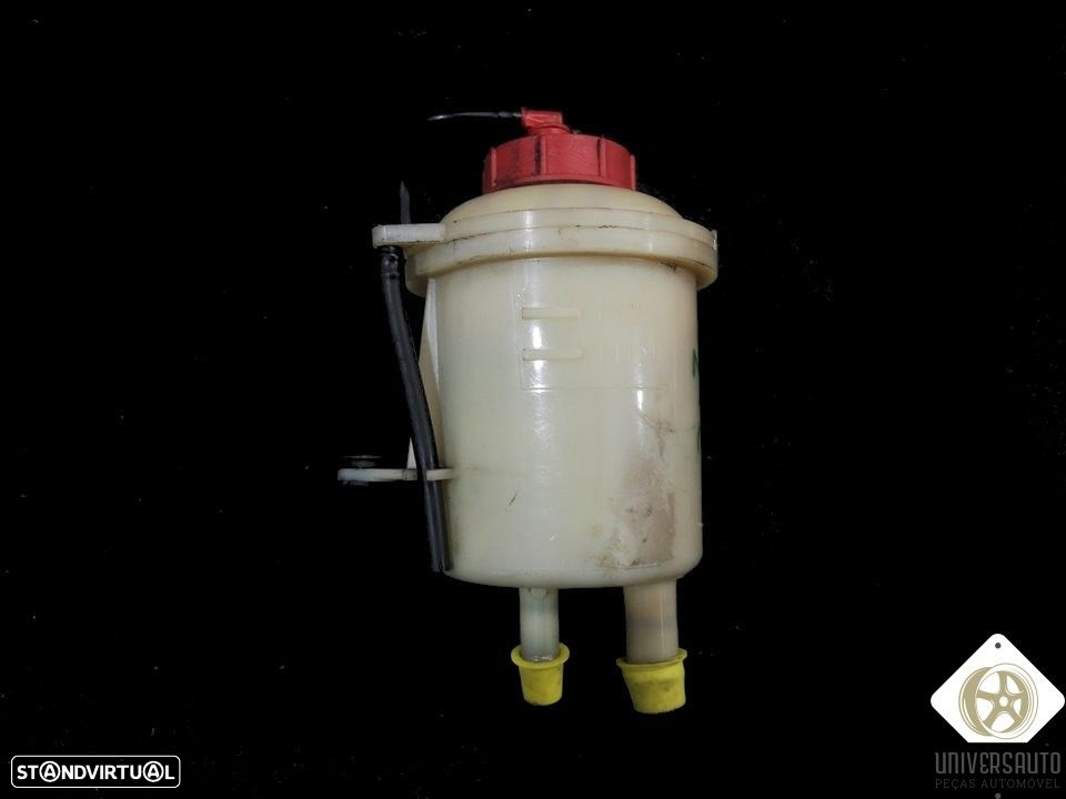 DEPOSITO SERVO FIAT DOBLO CARGO 2006 - 2