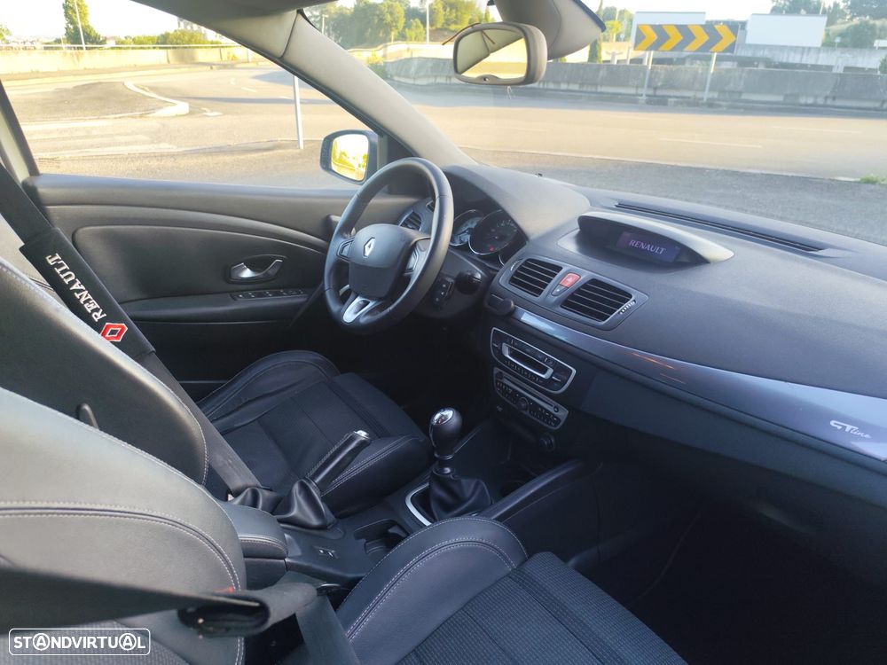 Renault Mégane Sport Tourer 1.5 dCi GT Line - 17