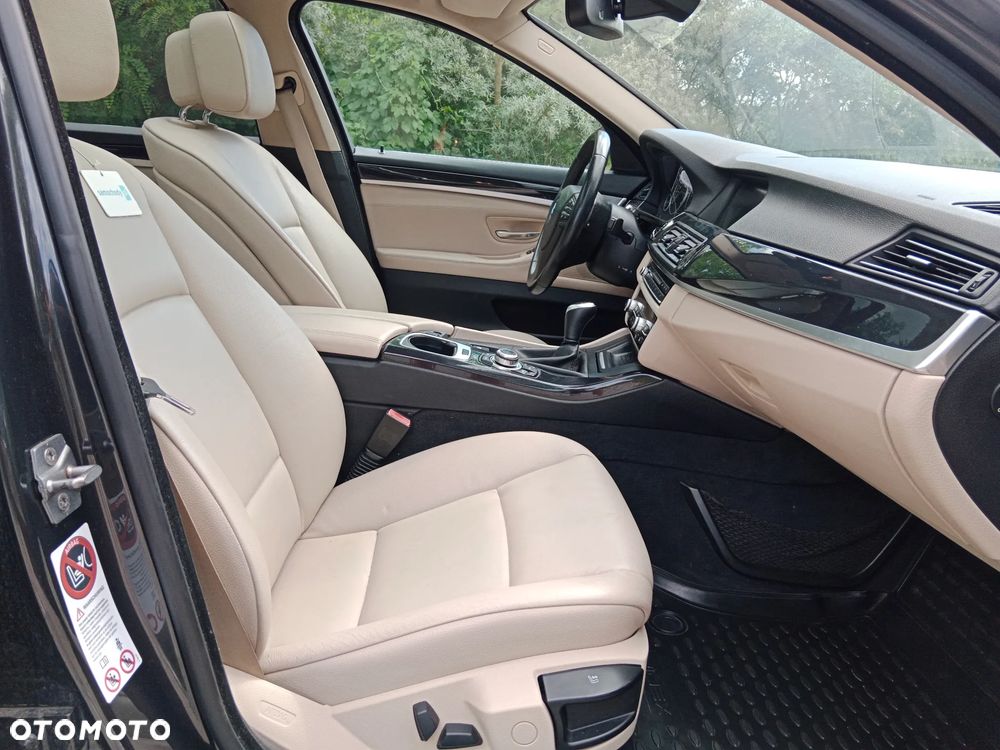 BMW Seria 5 520d - 26