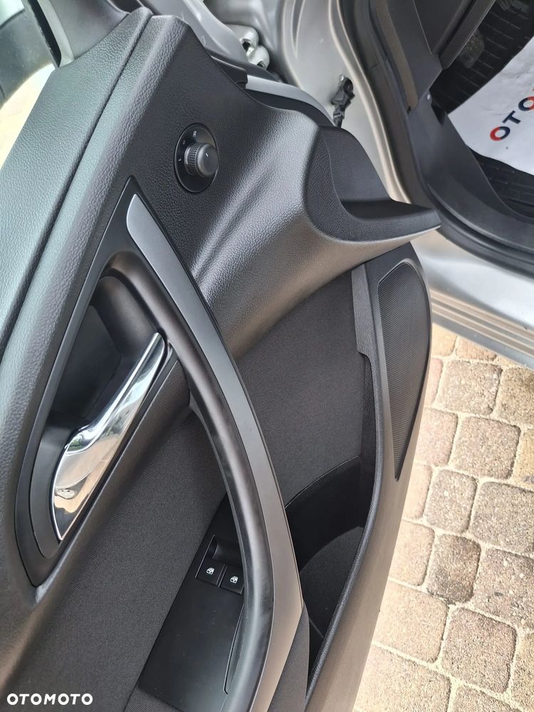 Opel Astra 1.6 Selection - 23