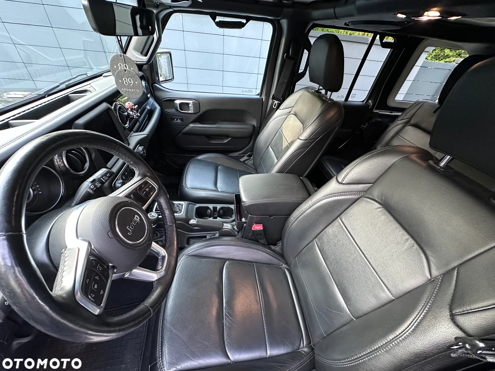 Jeep Wrangler Unlimited GME 2.0 Turbo Sahara - 9