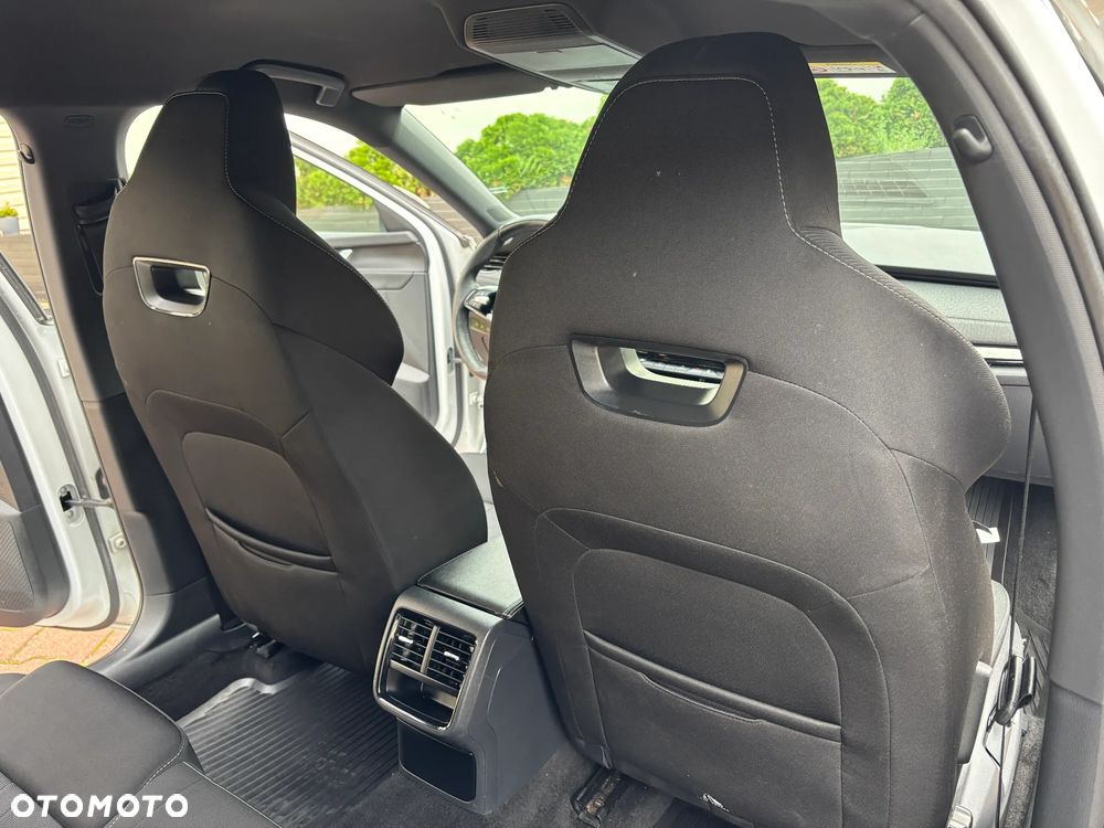 Skoda Octavia 1.5 TSI e-Tec Sportline DSG - 27