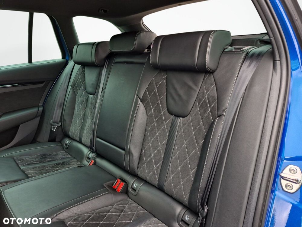 Skoda Octavia 2.0 TDI RS DSG - 15