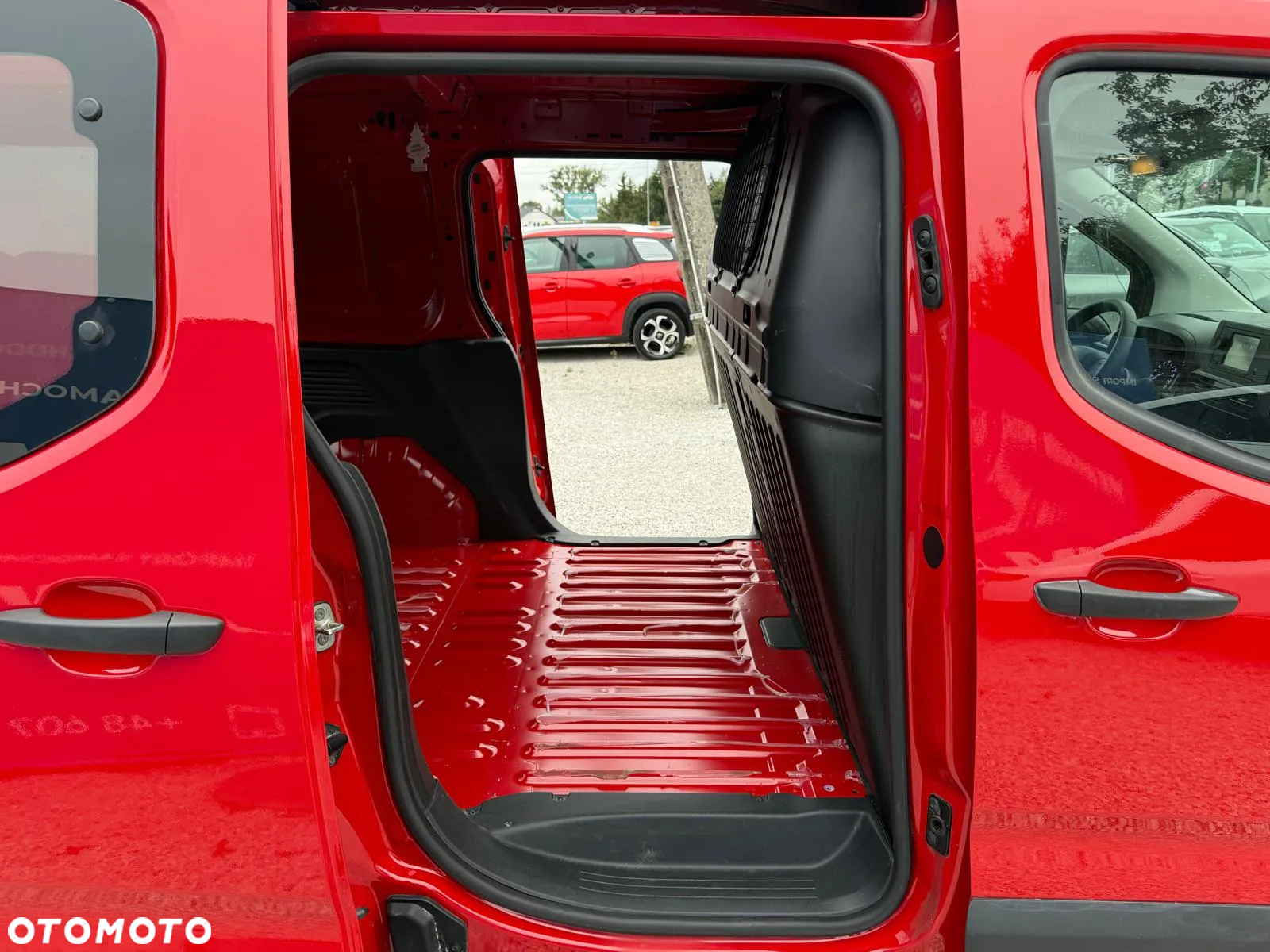 Citroën BERLINGO - 11
