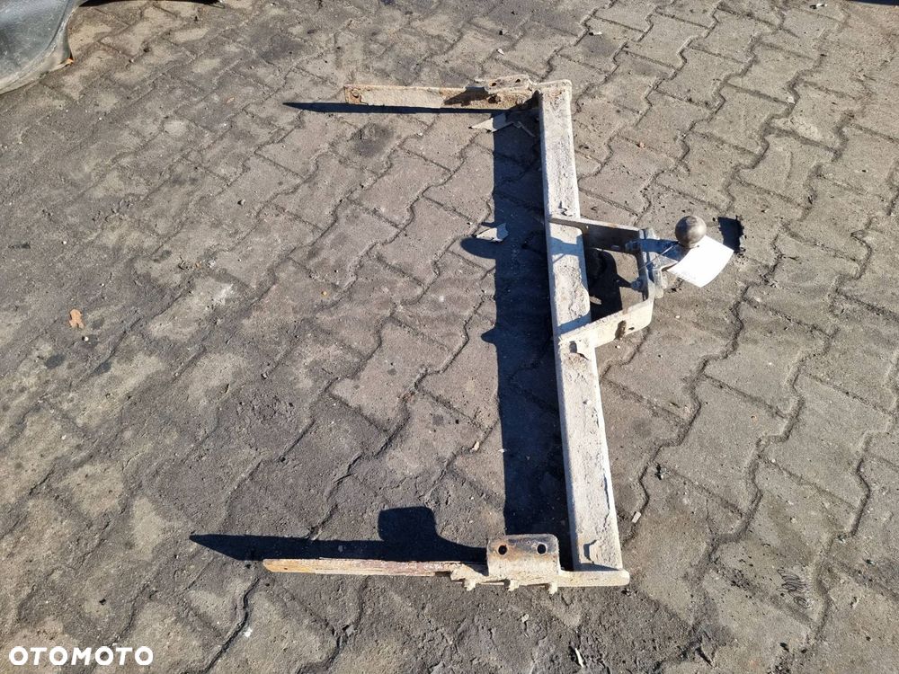 HAK HOLOWNICZY OPEL VIVARO II - 2