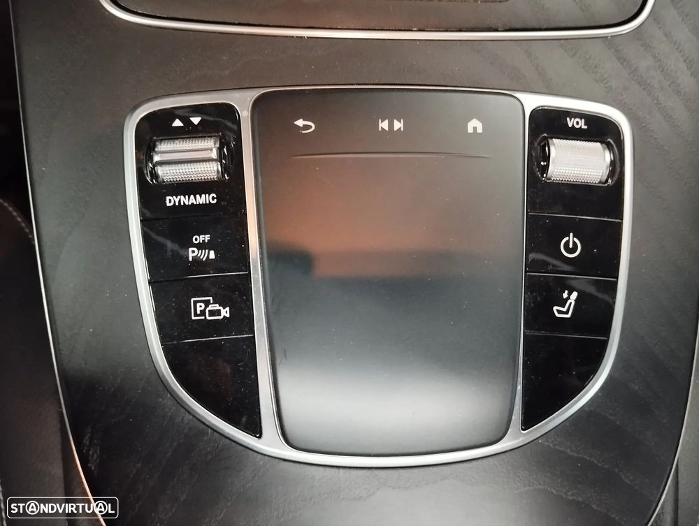 Mercedes-Benz E 300 de AMG Line - 44