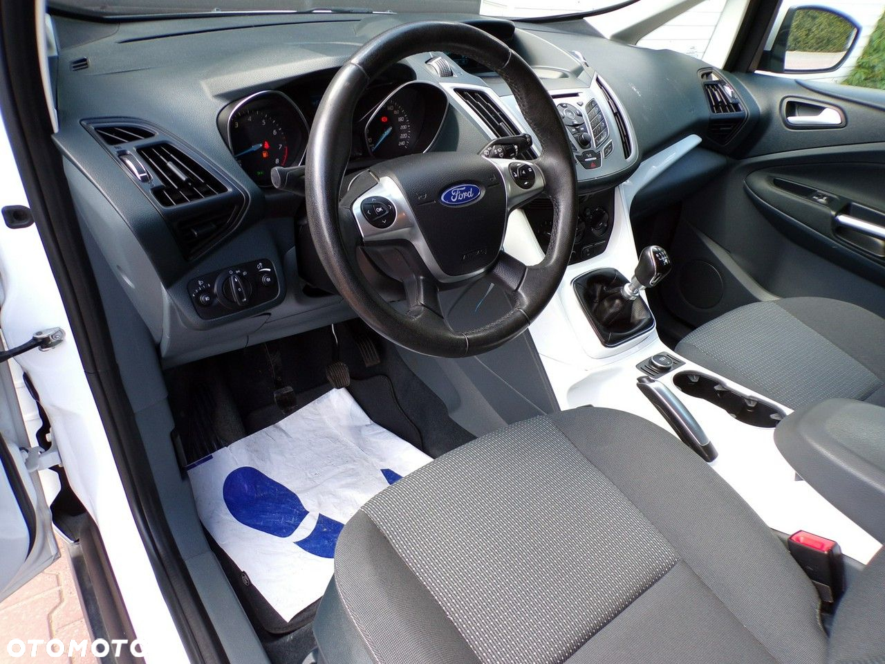 Ford C-MAX - 19