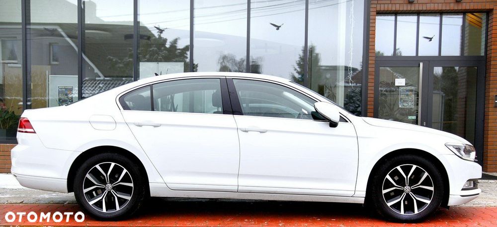 Volkswagen Passat - 23