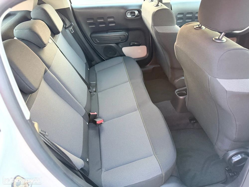 Citroën C3 1.2 PureTech Shine - 9