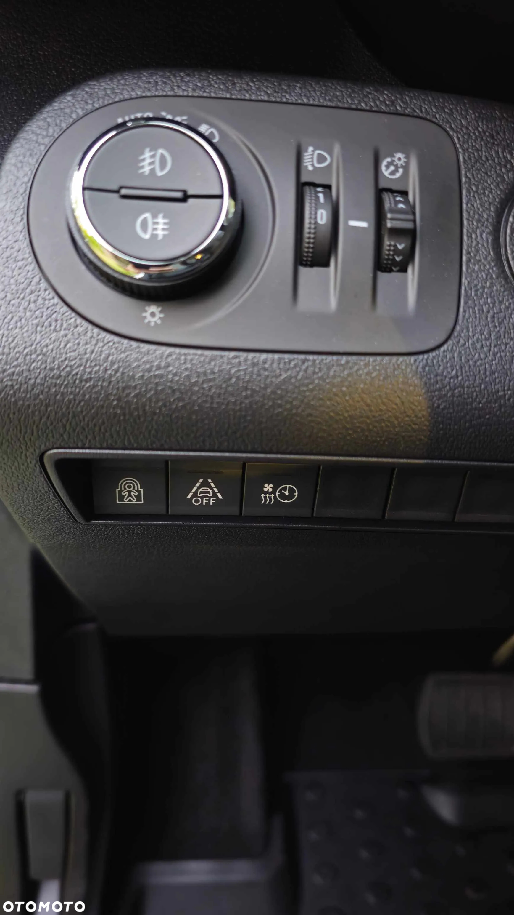 Opel Combo - 24