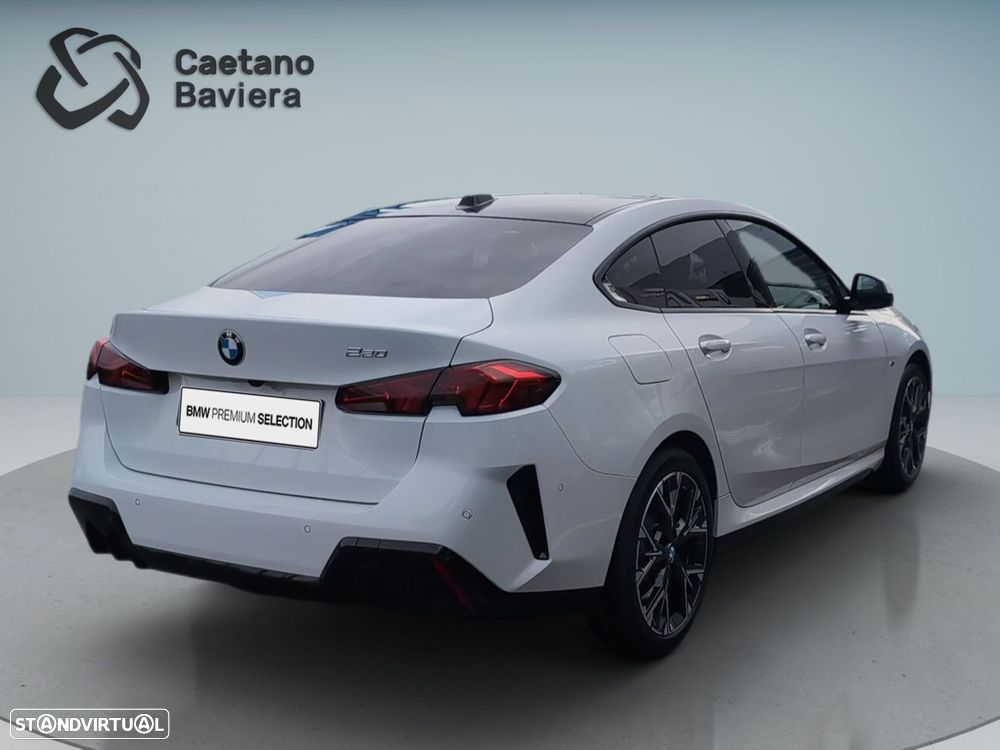 BMW 220 Gran Coupé Pack Desportivo M - 8