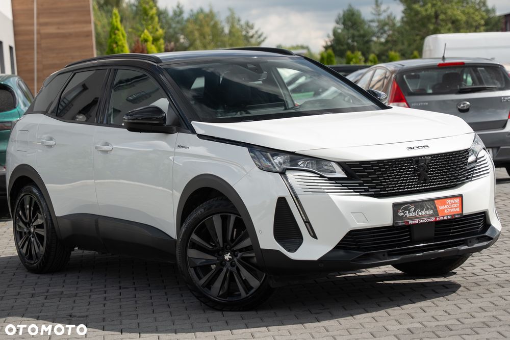Peugeot 3008 1.6 PureTech HYbrid4 GT Line S&S EAT8 - 4