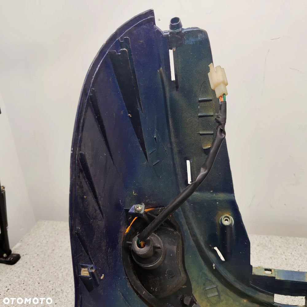 Czacha, czasza, owiewka przód, kierunkowskazy Daelim Tapo 50 - 22