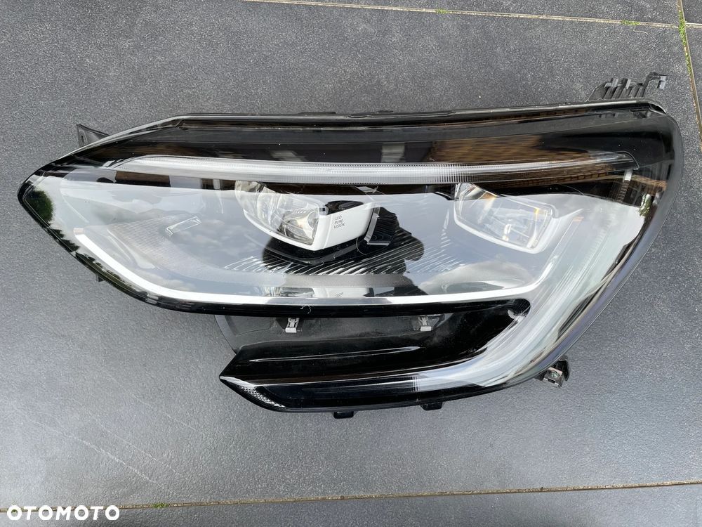 RENAULT MEGANE IV LAMPA LEWA reflektor lewy PRZÓD full led 260606202R - 1