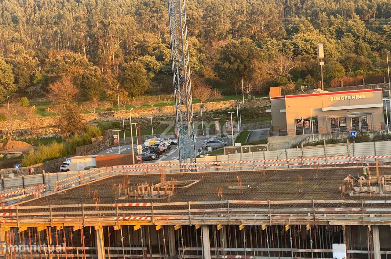 Apartamento T1 (2C) localizado no piso 2, com área total de 72.6 m2. - Grande imagem: 5/23