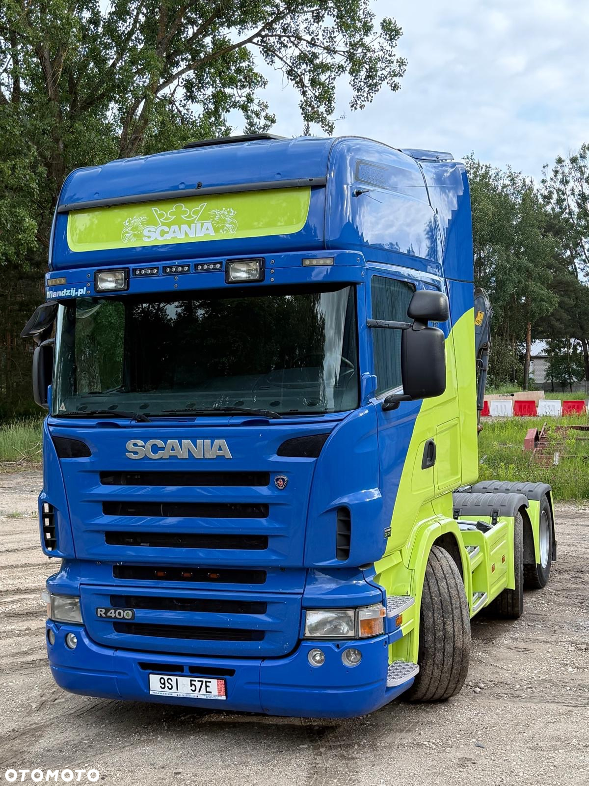 Scania R400 6x2 TOPLINE AUTOMAT RETARDER OŚ PODNOSZONA I SKRĘTNA FULLSPOJLERY KLIMA WEBASTO 2xALUTANK LODÓWKA EURO 5 2010 WAGA:8720kg DMC:50000kg - 2