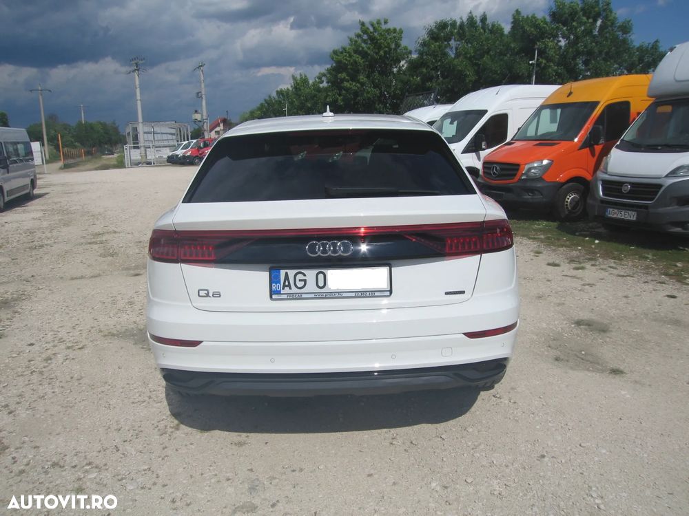 Audi Q8 - 18