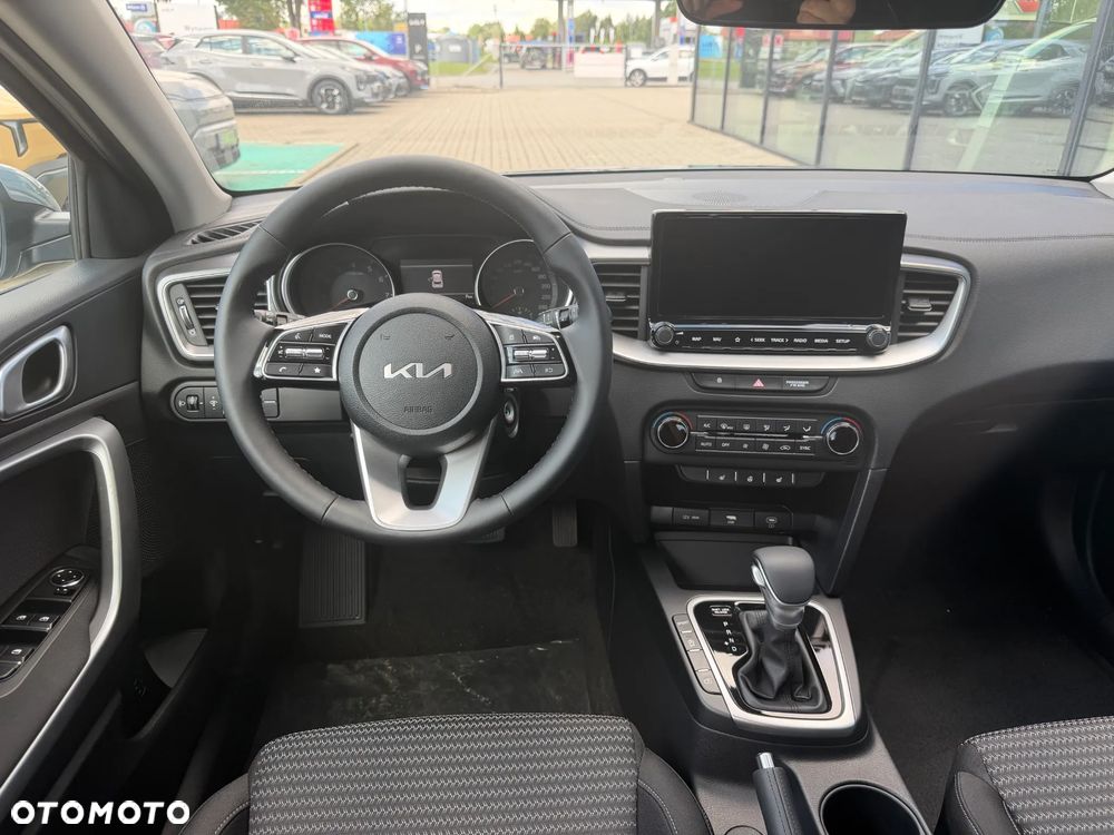 Kia XCeed 1.6 T-GDI M DCT - 13