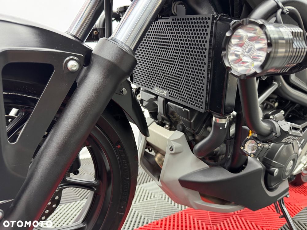 Honda NC - 18