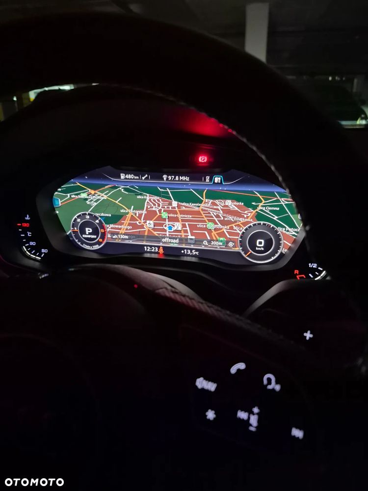 Audi A4 Avant 2.0 TDI S tronic quattro - 30