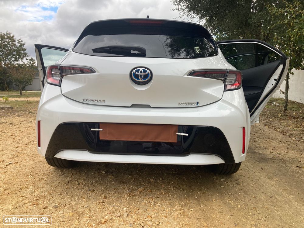 Toyota Corolla - 4