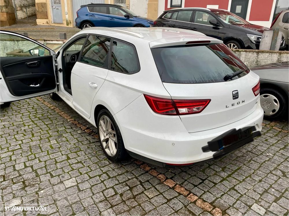 SEAT Leon ST 1.6 TDI Style Ecomotive - 9